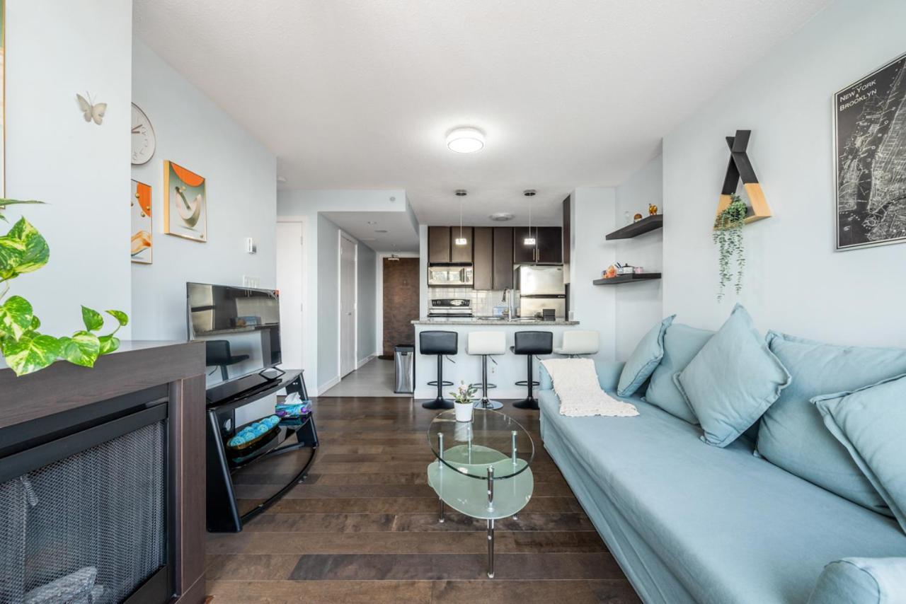Downtown 1 Bedroom Water View Condo Ванкувер Экстерьер фото
